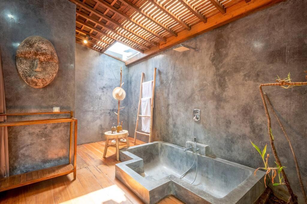 Secret River Villa - Luxury Villa 5 Bedrooms - Kerobokan - Canggu Exterior foto