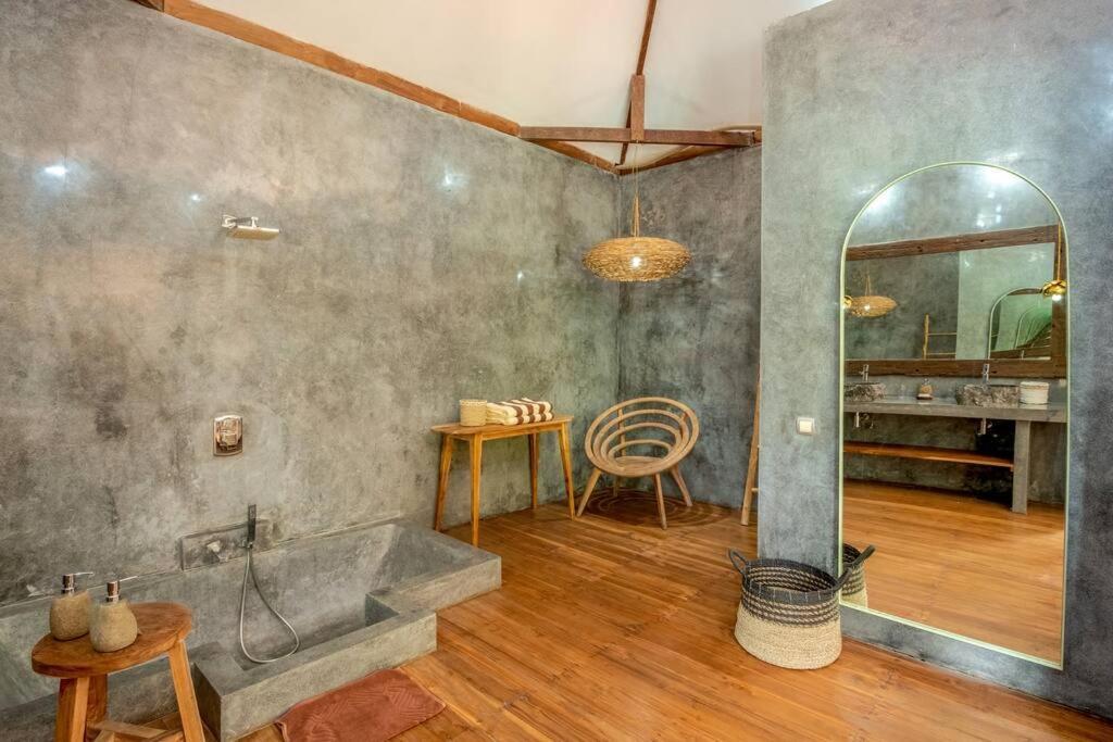 Secret River Villa - Luxury Villa 5 Bedrooms - Kerobokan - Canggu Exterior foto